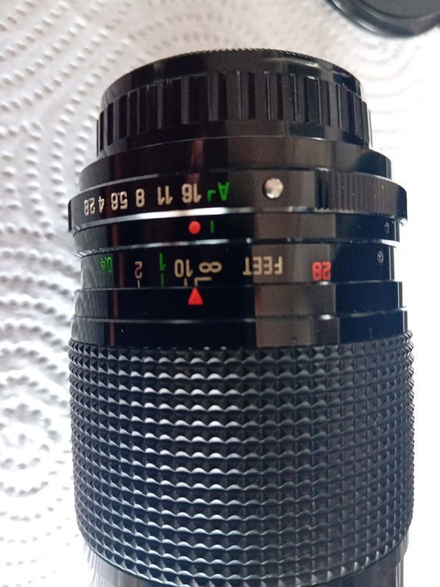 Vivitar Series 1 Zoom 28-105mm f/2.8-3.8.Pentax KA