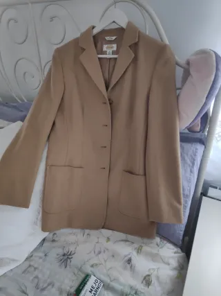 Americana Talbots Beige Lana Talla M