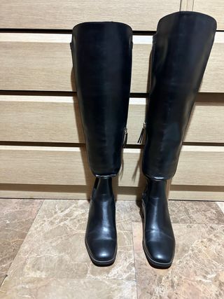 Botas altas Zara negras