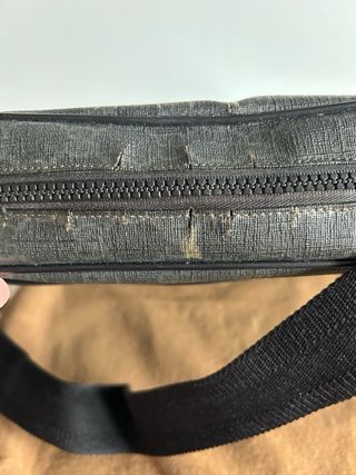 Bolso bandolera Gucci negro y gris