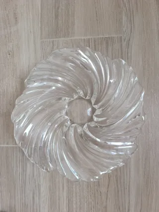 Frutero de cristal con diseño espiral