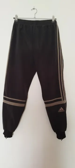 Pantalón Adidas challenger