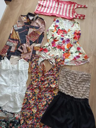 Lote Ropa Mujer Tallas S M Vestidos Faldas Monos