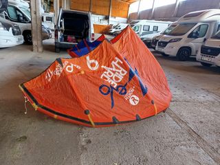 Cometa Kitesurf North Evo 9m con Barra