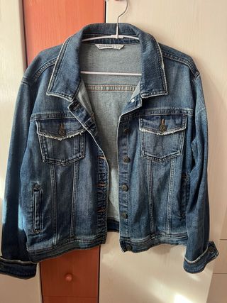 Cazadora vaquera Zara Talla XL
