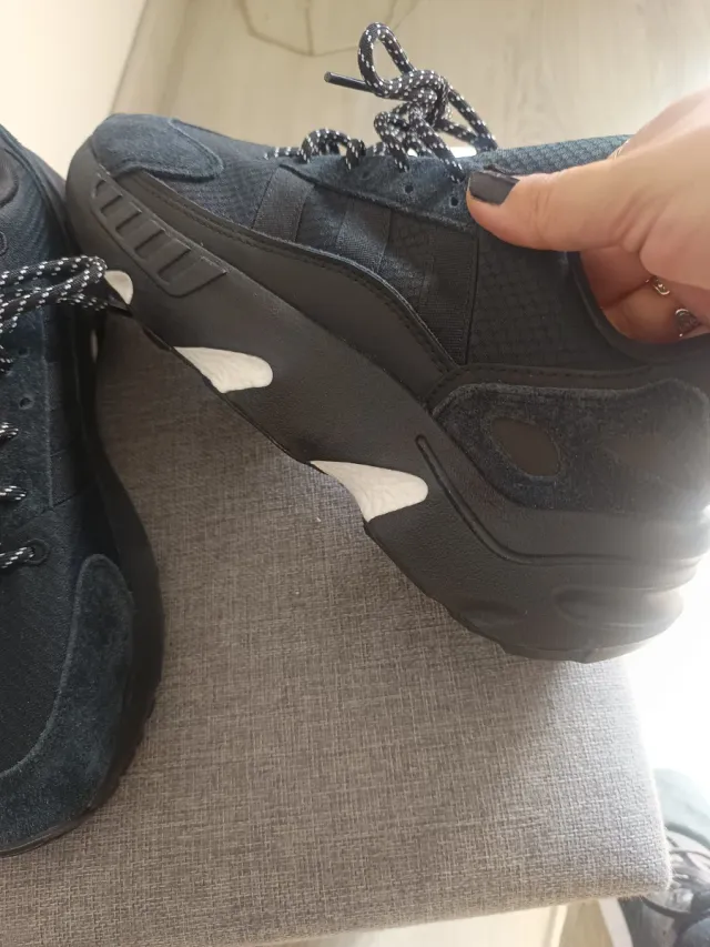 Adidas ZX22 Boost T44 Unisex Nuevas