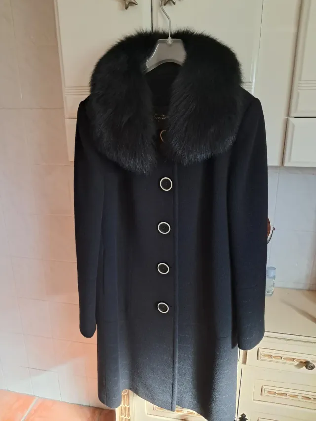 ABRIGO CARMEN MELERO