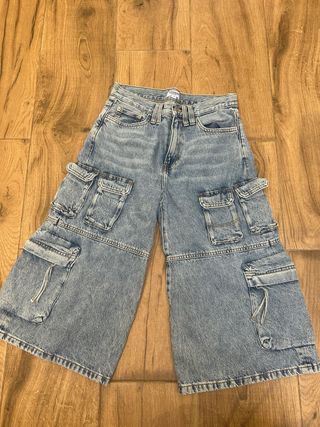 Bermudas vaqueras pirata C&A Talla 38