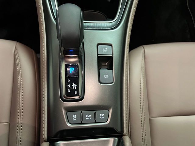 Lexus LBX 1.5 136cv HEV Elegant+