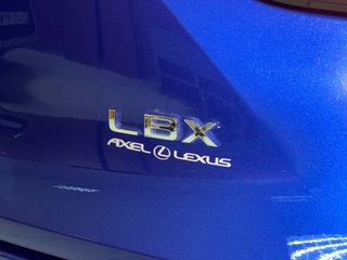 Lexus LBX 1.5 136cv HEV Elegant+