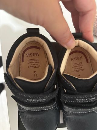 Botas Geox niño talla 24