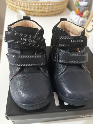 Botas Geox niño talla 24