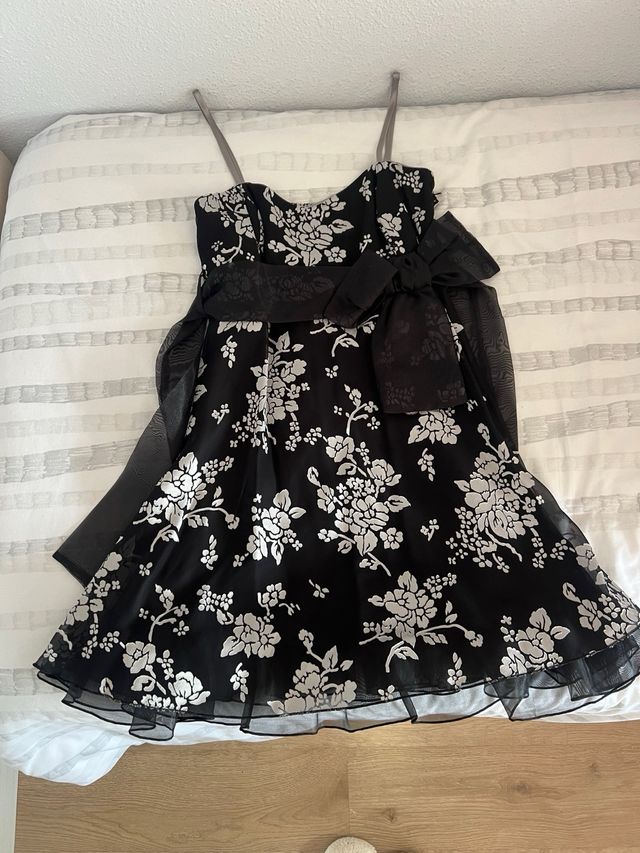 Vestido fiesta floral negro talla L