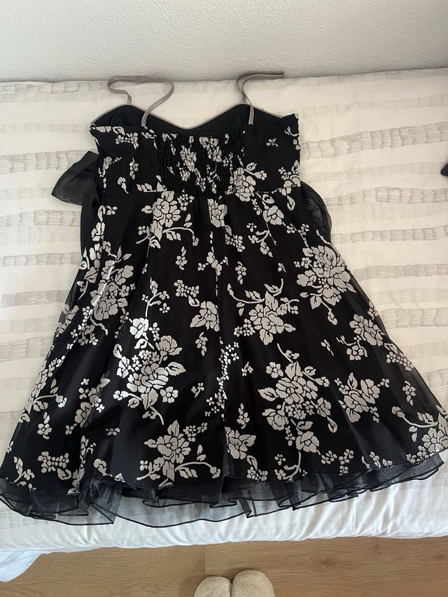 Vestido fiesta floral negro talla L