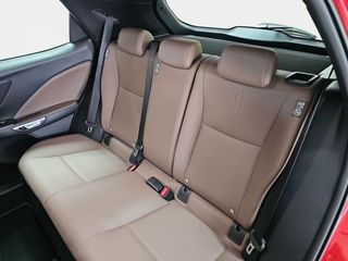 Lexus LBX 1.5 136cv HEV Elegant+