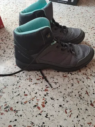 Zapatillas montaña niño talla 27