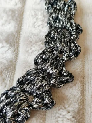 Gargantilla crochet plata y negro