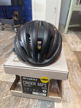 Casco Giro Cinder Mips Talla S