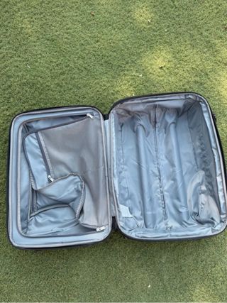 Maleta cabina negra Amazon 2 ruedas