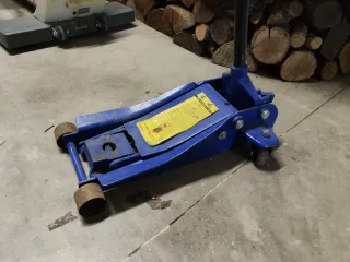 Gato hidráulico azul