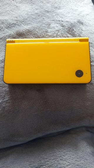 NINTENDO DS XL 
