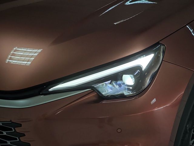 Lexus LBX 1.5 136cv HEV Elegant+ Black