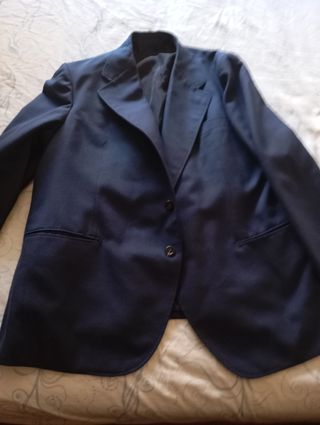 Traje de hombre azul