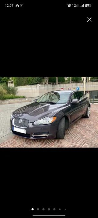 Jaguar automático gris oscuro