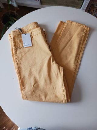 Pantalón Pedro del Hierro mujer amarillo