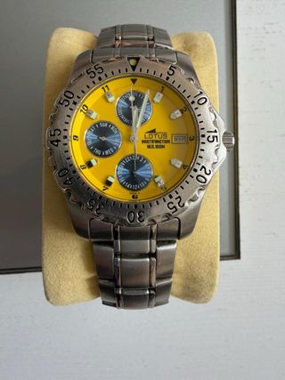 Reloj Lotus Multifunción WR100M Amarillo
