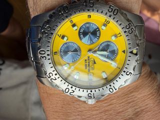 Reloj Lotus Multifunción WR100M Amarillo