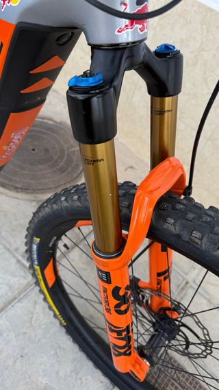 Cube Stereo ActionTeam HPC Talla M Usada