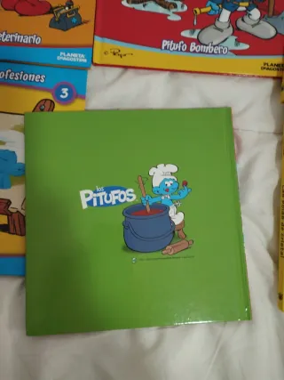 6 libri sui Puffi