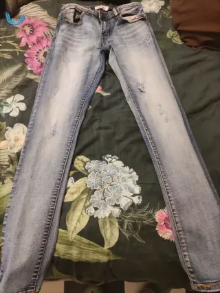 Vaqueros desgastados