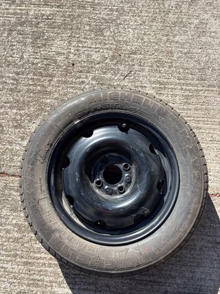 Rueda Michelin 175/65 R14