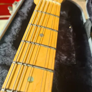 Guitarra Fender Telecaster Deluxe USA