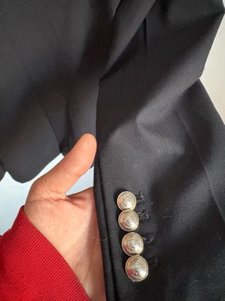 Americana Zara con hombrera