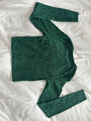 Camisola Stradivarius Verde e Preta Tam. XS