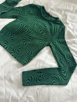 Camisola Stradivarius Verde e Preta Tam. XS
