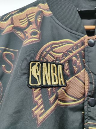 Cazadora bomber NBA multiequipos (talla S)