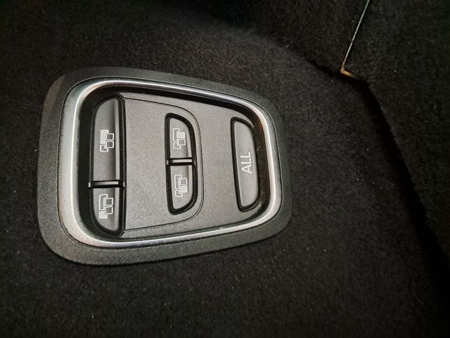 Renault Grand Scénic Black Edition TCe 103kW (140CV) EDC MY21