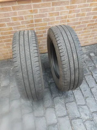 2 Neumáticos Autocaravana furgoneta