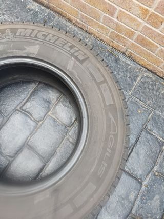 2 Neumáticos Autocaravana furgoneta