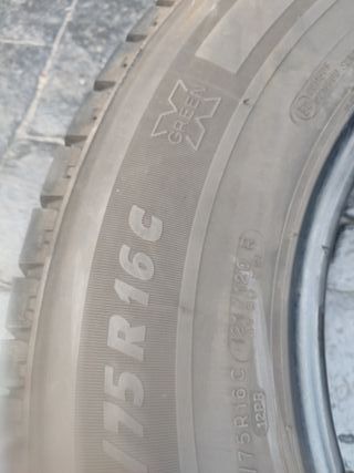 2 Neumáticos Autocaravana furgoneta