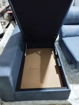 Sofá cheslong azul 160x280 con dos cojines 
