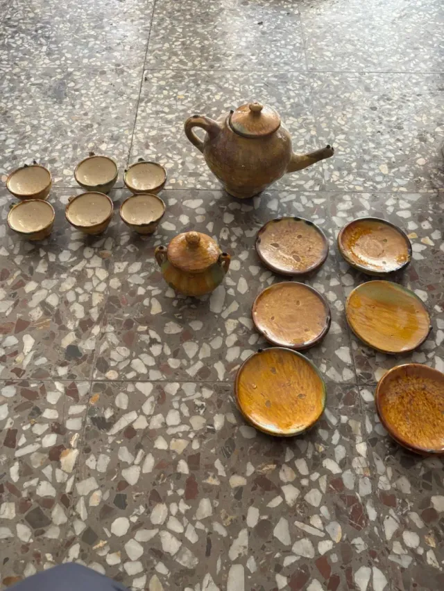 Juego de té de cerámica artesanal