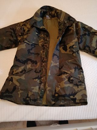 Chaqueta de camuflaje impermeable
