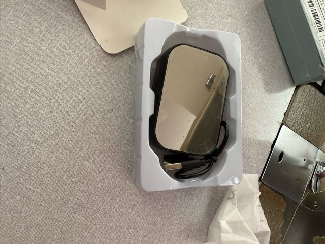 Carregador Portátil Espelhado