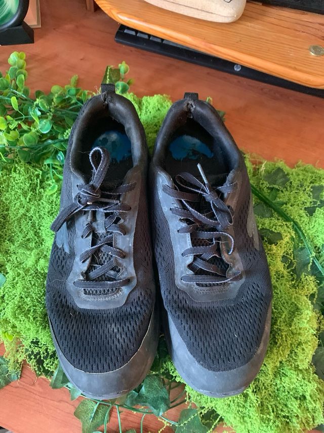 Zapatillas Skechers running Hombre Negras