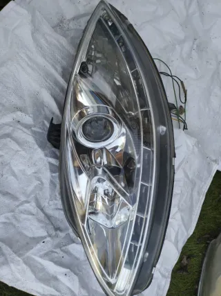 Faro Xenon Seat León SK340136105